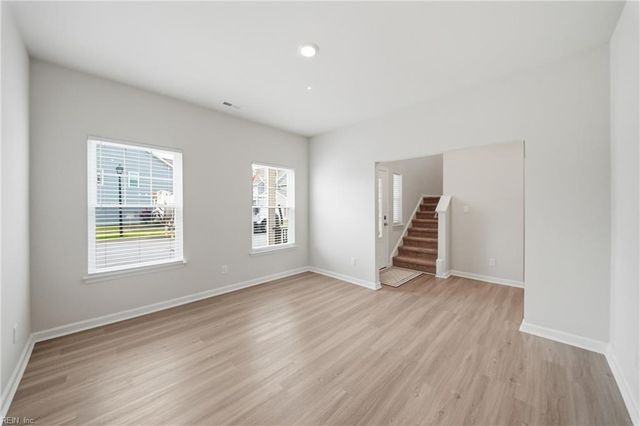 1009 Melbourne ST, Newport News, VA 23608