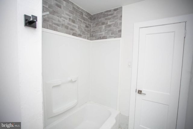 102 SHEPHERD RD, Cherry Hill, NJ 08034