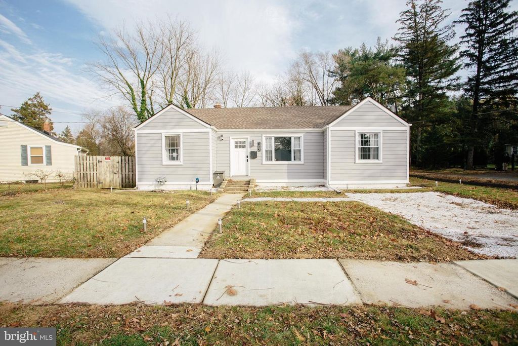 102 SHEPHERD RD, Cherry Hill, NJ 08034