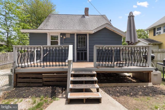 294 JEFFERSON ST, Carneys Point, NJ 08069