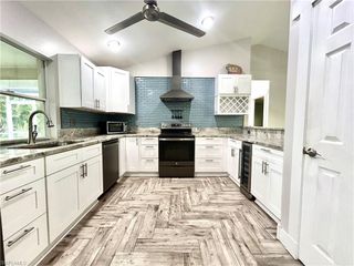 210 SE 1st PL, Cape Coral, FL 33990