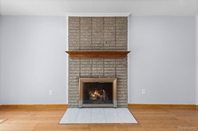 30371 Park Lane, Southfield, MI 48076