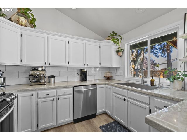306 Sw 16TH Cir, Battle Ground, WA 98604