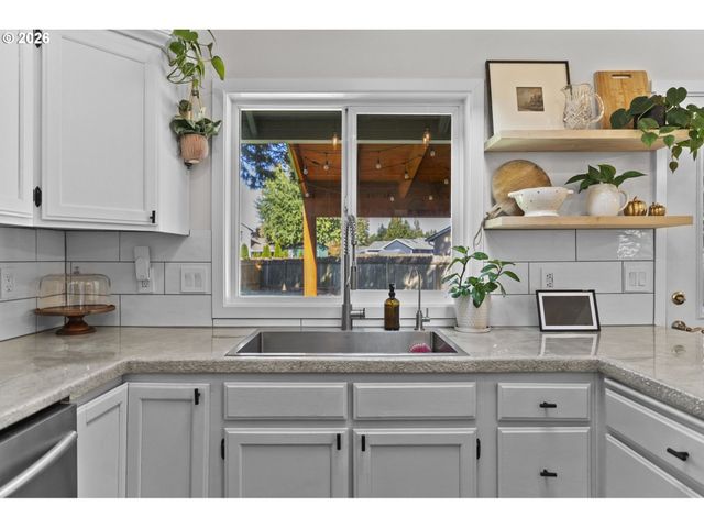 306 Sw 16TH Cir, Battle Ground, WA 98604