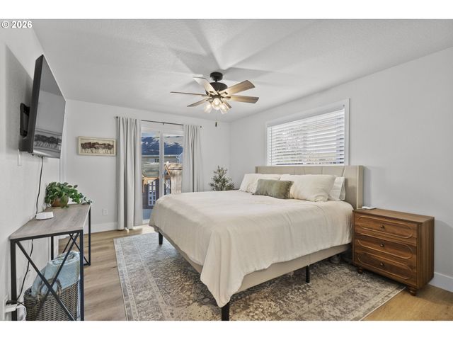 306 Sw 16TH Cir, Battle Ground, WA 98604
