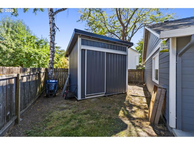 306 Sw 16TH Cir, Battle Ground, WA 98604