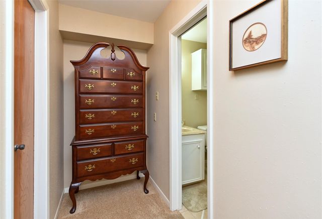 1901 Laurel Oaks Drive, Richmond, TX 77469