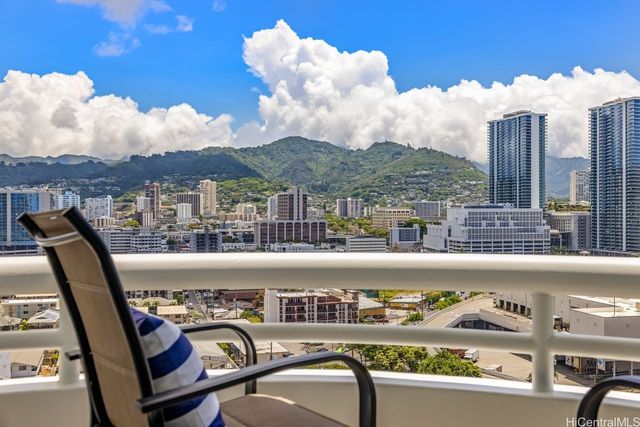 1341 Kapiolani Boulevard 18D, Honolulu, HI 96814