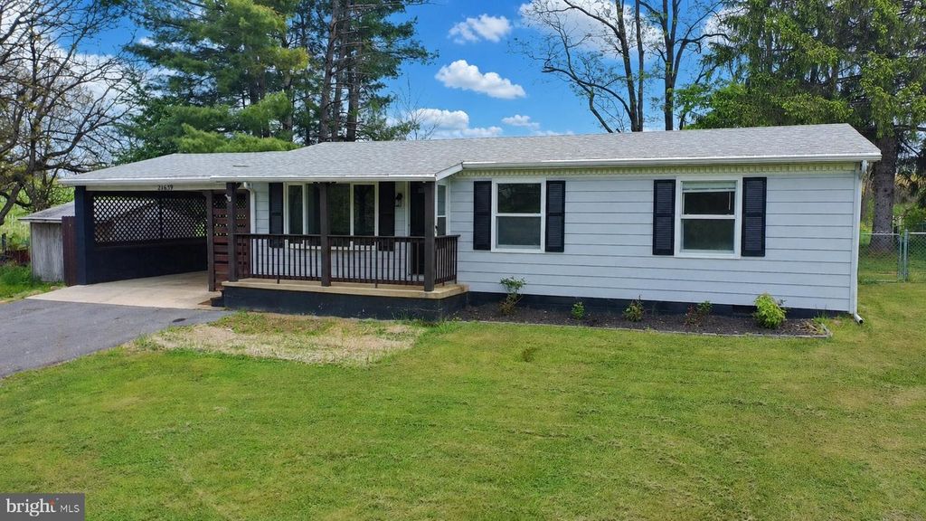 Image 1 of property listing at 21639 LEITER ST, Hagerstown, MD 21742