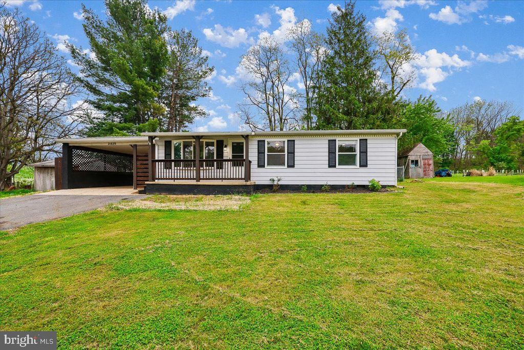 Image 33 of property listing at 21639 LEITER ST, Hagerstown, MD 21742