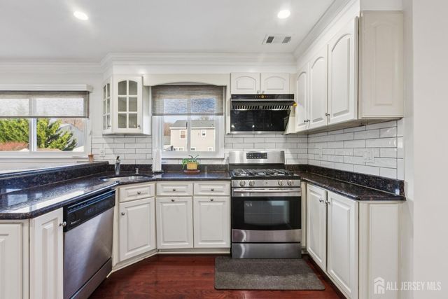 2 Tiby Place, South Brunswick, NJ 08852