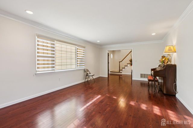 2 Tiby Place, South Brunswick, NJ 08852