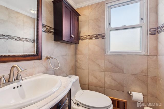 2 Tiby Place, South Brunswick, NJ 08852