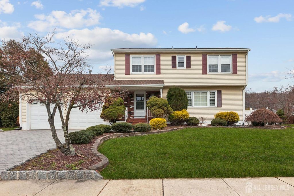 2 Tiby Place, South Brunswick, NJ 08852