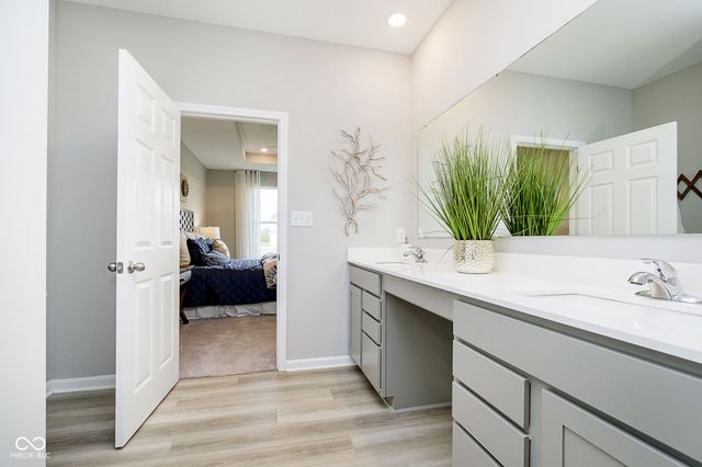 10431 Rose Mill Drive, Indianapolis, IN 46235