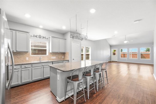 6418 Shadowbrook Hollow Trail, Katy, TX 77493