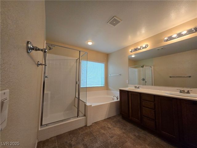 10601 Cave Ridge Street, Las Vegas, NV 89179