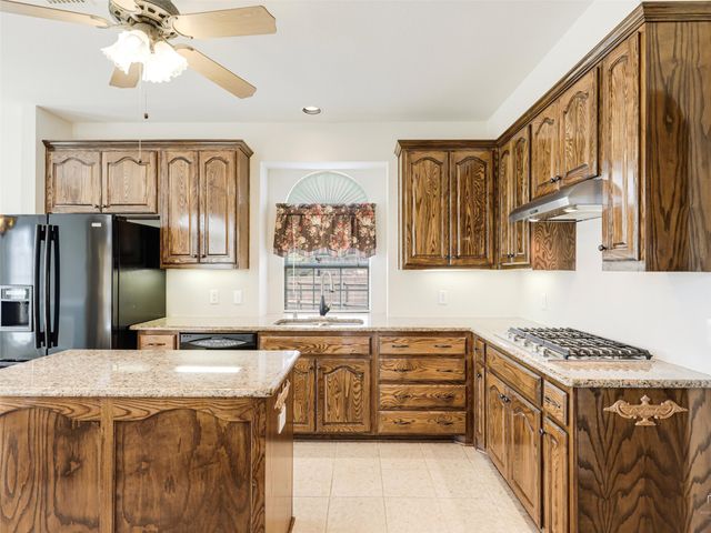 513 Tarpan Trail, Celina, TX 75009