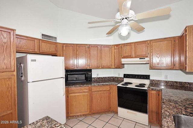 17207 N 46TH Place, Phoenix, AZ 85032