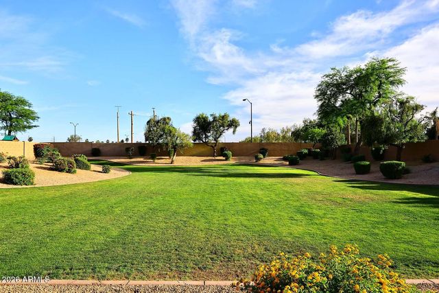 17207 N 46TH Place, Phoenix, AZ 85032