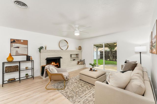 6006 Machado Way, Sacramento, CA 95822