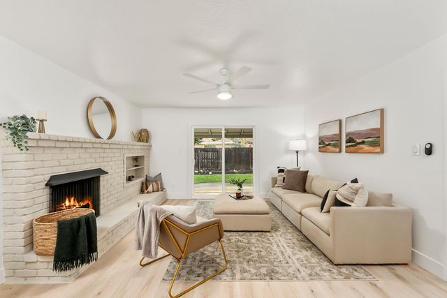 6006 Machado Way, Sacramento, CA 95822