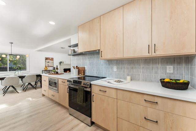 6006 Machado Way, Sacramento, CA 95822