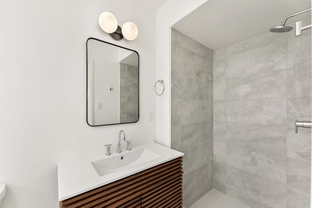 6006 Machado Way, Sacramento, CA 95822