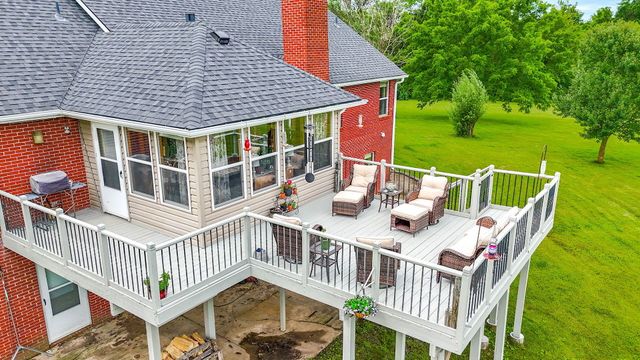 6901 E BASS LN, Columbia, MO 65201