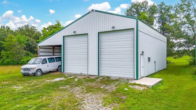 6901 E BASS LN, Columbia, MO 65201