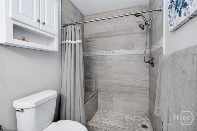 6 Belfair Drive, Savannah, GA 31419