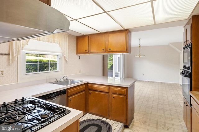 2313 HANOVER PL, Bowie, MD 20716