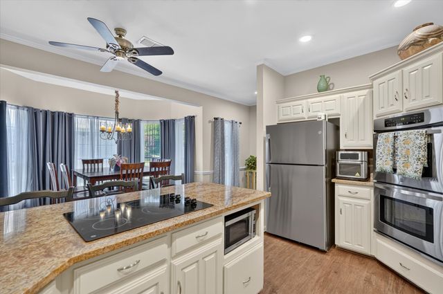 4120 Fairlakes Court, Dallas, TX 75228