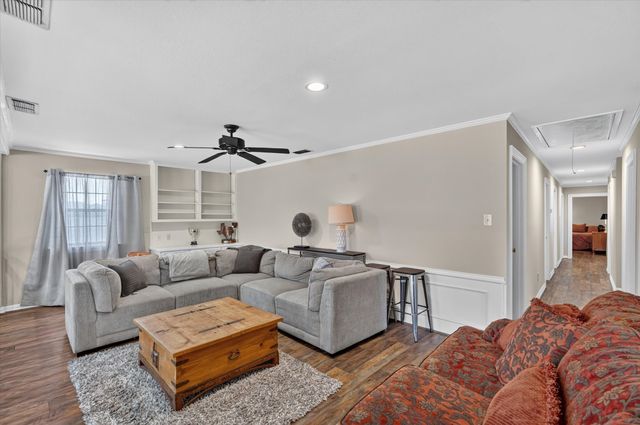 4120 Fairlakes Court, Dallas, TX 75228