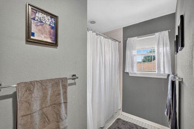 4120 Fairlakes Court, Dallas, TX 75228