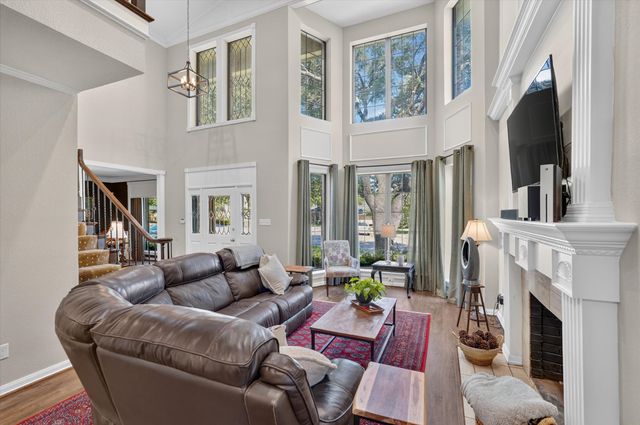 4120 Fairlakes Court, Dallas, TX 75228