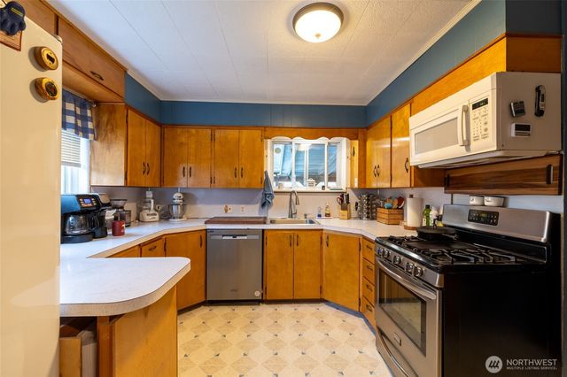 1128 H Street, Centralia, WA 98531