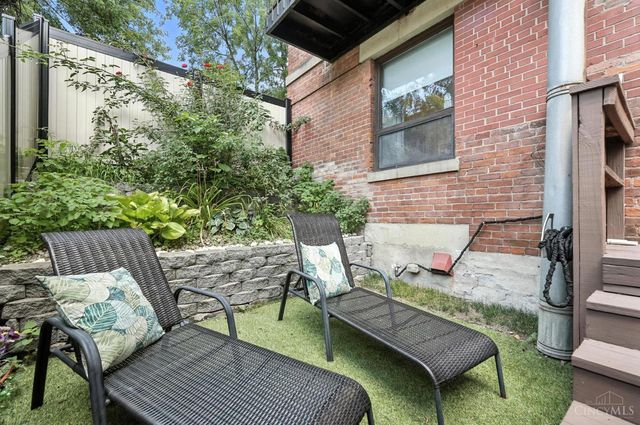 412 Liberty Hill, Cincinnati, OH 45202