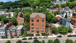 412 Liberty Hill, Cincinnati, OH 45202