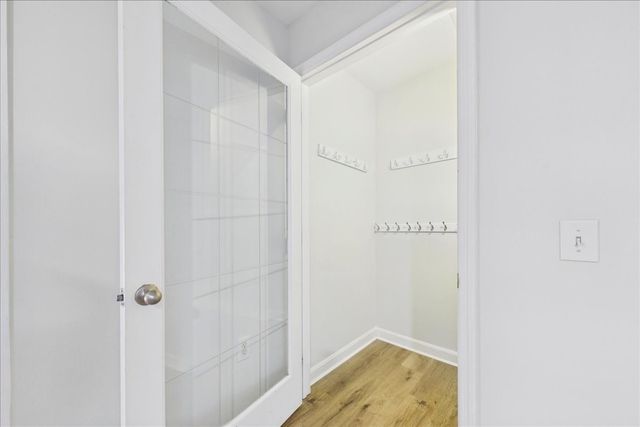37 Glen Ave 15, Chelmsford, MA 01821