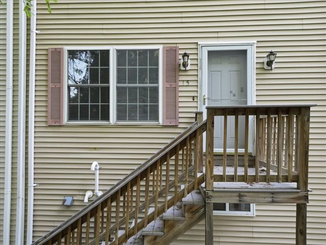 37 Glen Ave 15, Chelmsford, MA 01821