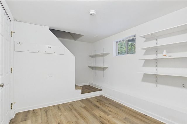37 Glen Ave 15, Chelmsford, MA 01821