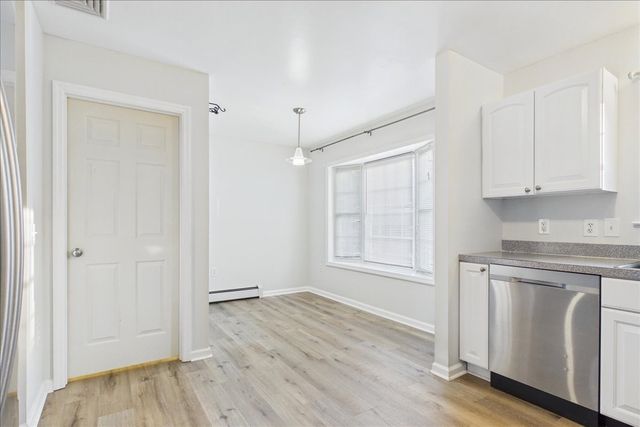 37 Glen Ave 15, Chelmsford, MA 01821