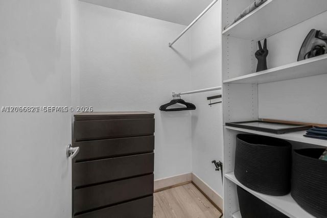 1300 Pennsylvania Ave 104, Miami Beach, FL 33139