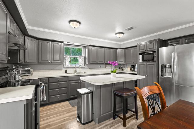 434 Crescent Drive, Pottsboro, TX 75076