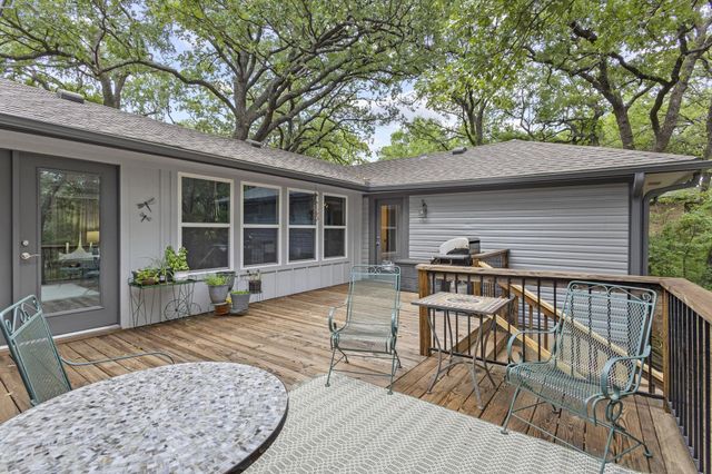 434 Crescent Drive, Pottsboro, TX 75076