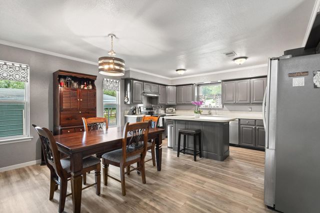 434 Crescent Drive, Pottsboro, TX 75076