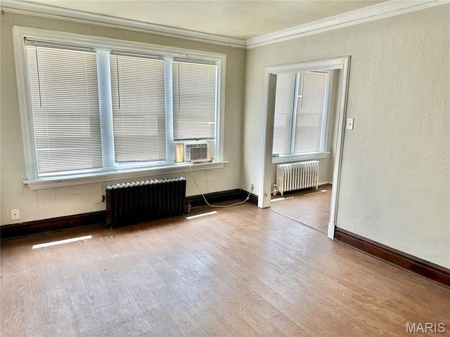 5001 S Grand Boulevard, St Louis, MO 63111