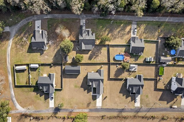 121 Edisto Dane Lane, Ridgeville, SC 29472