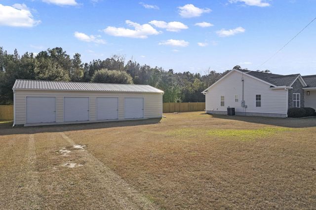 121 Edisto Dane Lane, Ridgeville, SC 29472